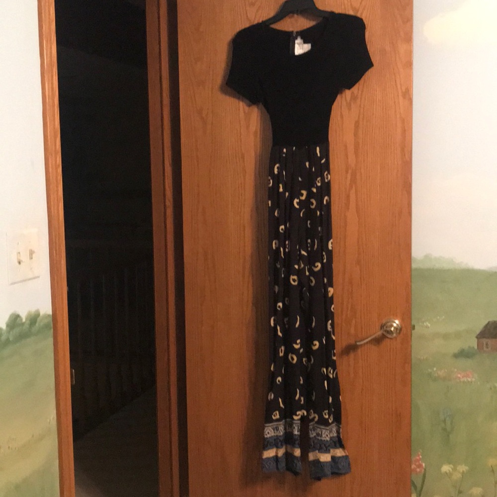 Vintage Jumpsuit with pattern wide leg bottom